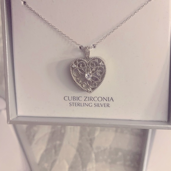 3 Bernini sterling silver heart lockets Brand new - Picture 2 of 8